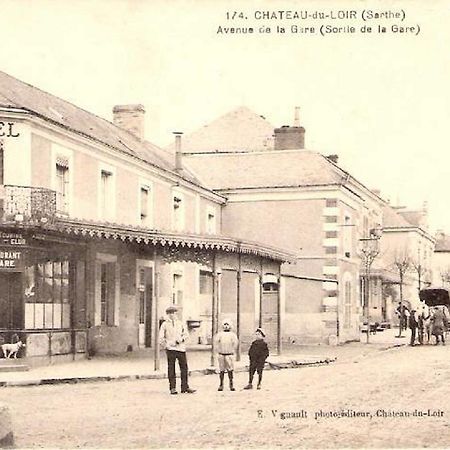 Hotel De La Gare Château-du-Loir Eksteriør bilde